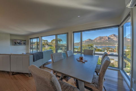 Deja Blu 1 - Accommodation Bookings 3