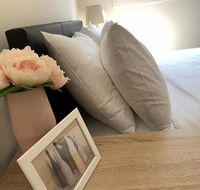 Delightful Bedroom in Bentleigh East