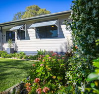 Dell-Lee Cottage - Accommodation Bookings