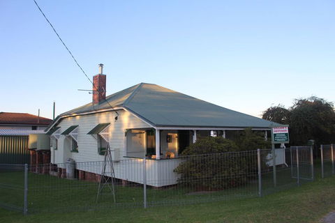 Dillons Cottage - Accommodation Bookings 0
