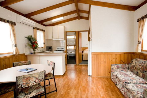 Discovery Parks - Emerald Beach - Accommodation Bookings 1