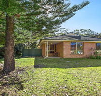 Dolphin Cottage - in the heart of Callala Beach - Accommodation Bookings