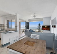 Dolphin Court 4 - Accommodation Bookings