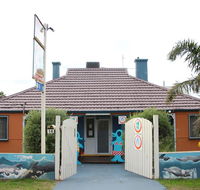 Dolphin Retreat Bunbury YHA - Accommodation Bookings