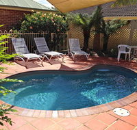 Dolphin Shores
