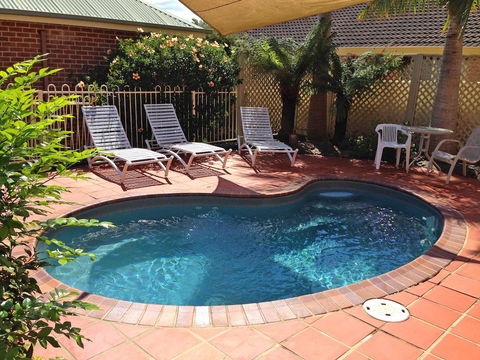 Dolphin Shores - Accommodation Bookings 0