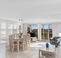 Dolphin WatchNelson Bay - Accommodation Bookings