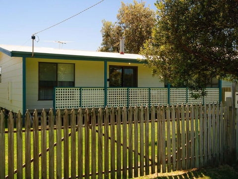 Dom's Place - Accommodation Bookings 2