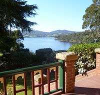 Donalea Bed and Breakfast  Riverview Apartment