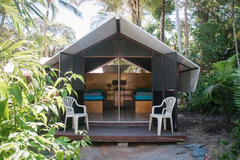 Dougies Backpackers Resort - Accommodation Bookings 2