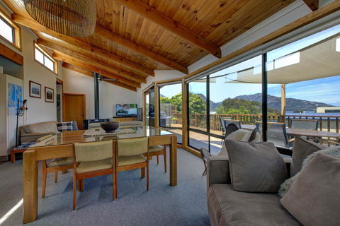 Dove On Freycinet - Accommodation Bookings 3