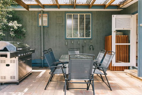 DOVESTONES BY THE SEA - INVERLOCH - Accommodation Bookings 1