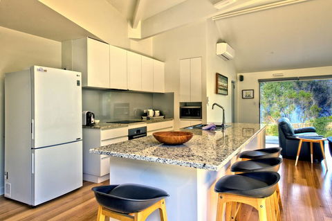 Driftwood - Accommodation Bookings 3