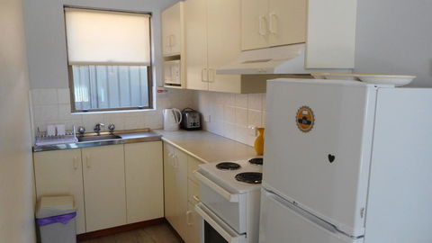 Dunbar Court Unit 4 At South West Rocks - Accommodation Bookings 1