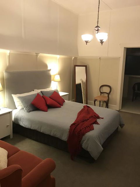 Dunkeld Old Bakery Accommodations - Accommodation Bookings 1