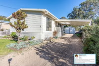 Eagle Bay Cottage