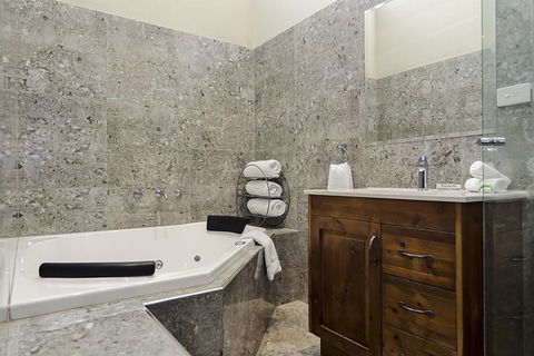 Eagle Foundry Bed & Breakfast - Accommodation Bookings 1