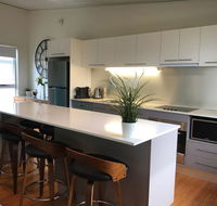 Easy Breezy Beach Shack - Accommodation Bookings