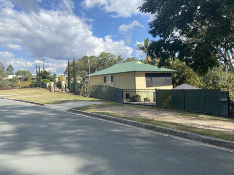 Eatons Hill Hidden Valley Retreat - Accommodation Bookings 0