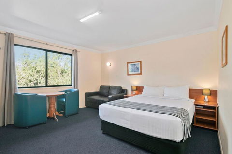 Econo Lodge Waterford - Accommodation Bookings 1