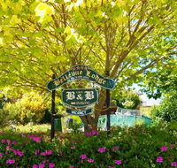 Eden Bed  Breakfast