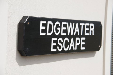 Edgewater Escape - Accommodation Bookings 1