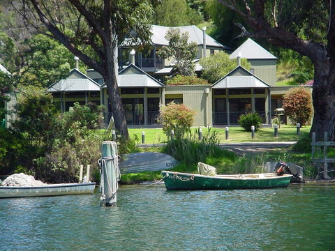 Edgewater Terraces At Metung - Accommodation Bookings 0