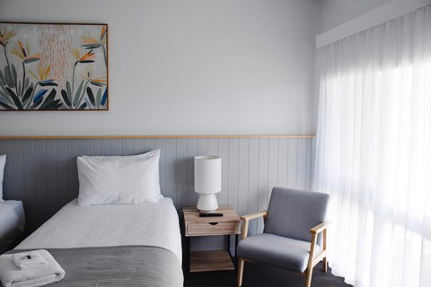 Eight Spence - Accommodation Bookings 1