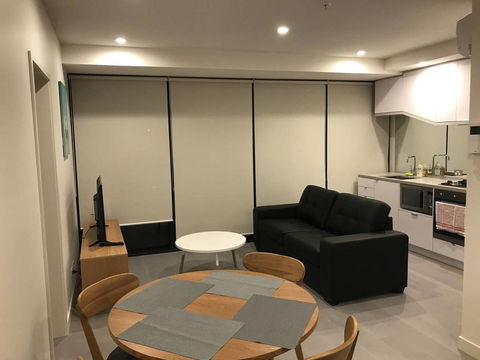 Elegant Modern Apartment In Central Melbourne - Accommodation Bookings 0