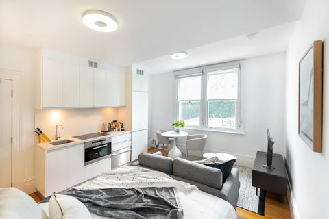 Elegantly Styled Studio In Stunning Glebe Estate - Accommodation Bookings 0