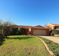 Ella Bleu - Accommodation Bookings