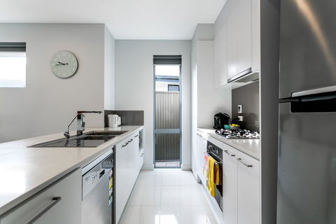 Ella House Adelaide - Accommodation Bookings 3