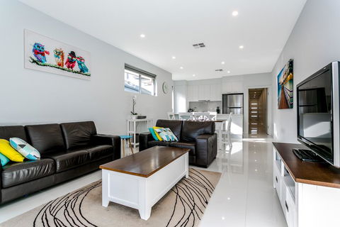 Ella House Adelaide - Accommodation Bookings 0
