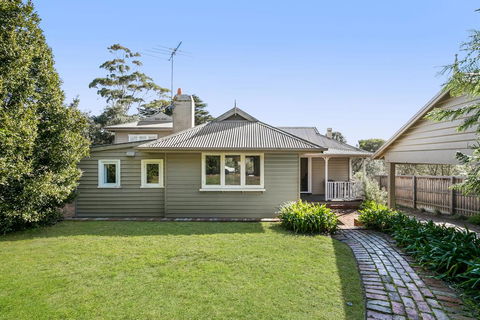 Ellis Cottage Sorrento Plus Guest House - Accommodation Bookings 2