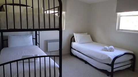Elouera - Accommodation Bookings 1