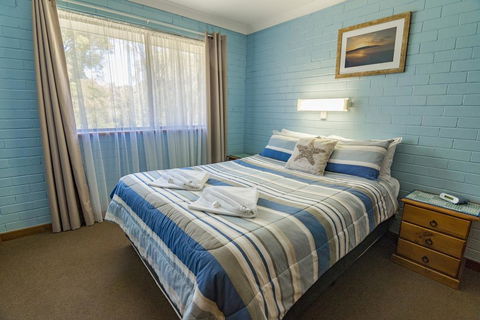 Emu Beach Chalets - Accommodation Bookings 2
