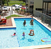 Emu's Beach Resort