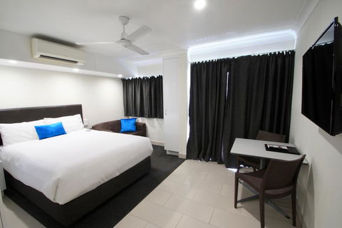 Endeavour Inn Emu Park - Accommodation Bookings 1