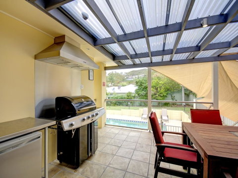 Endless Summer - Accommodation Bookings 2
