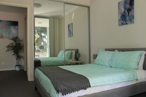Enjoyable Holiday Home For Group Six - Accommodation Bookings 3