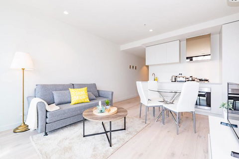 EQ Tower Luxury 1 Bedroom Central Melbourne - Accommodation Bookings 1