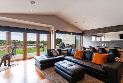 Esplanade Frontage 219a - Accommodation Bookings 1