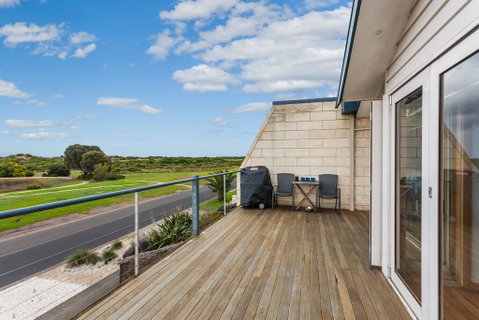 Esplanade Frontage 219a - Accommodation Bookings 3