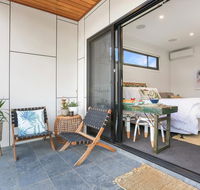 Eternity 141 - Room with private bathroom balcony bed  breakfast - Accommodation Bookings
