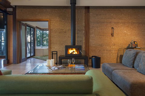 Eumarella Shores Noosa Lake Retreat - Accommodation Bookings 0