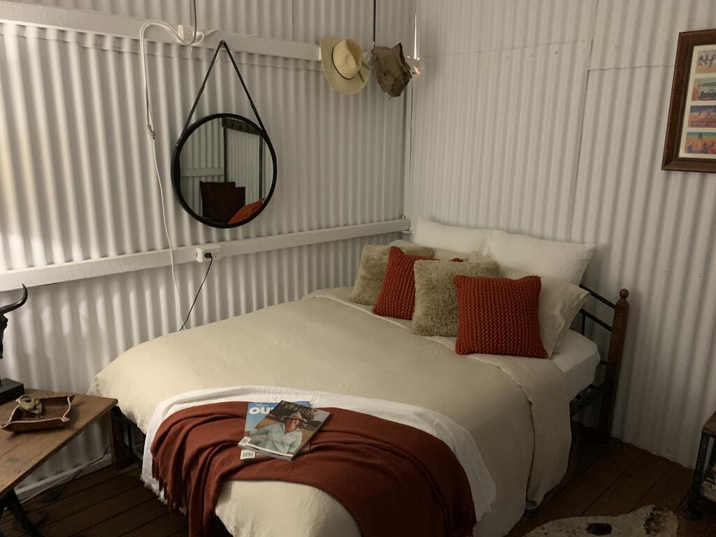 Ilfracombe ACT Accommodation Bookings