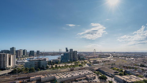 Everhome Melbourne Village - Accommodation Bookings 3