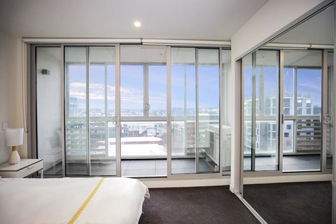 Everhome Spencer Street 704 - Accommodation Bookings 1