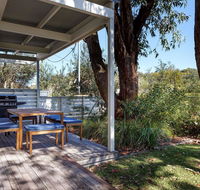 Executive Garden Apartment - Accommodation Bookings