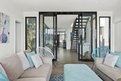 Fabulous Home - Families Only - Accommodation Bookings 2
